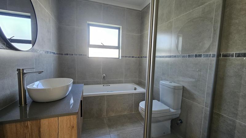 3 Bedroom Property for Sale in Shelley Point Western Cape
